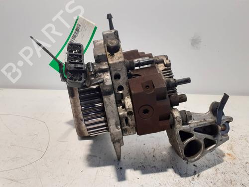 Pompe à injection RENAULT SCÉNIC II (JM0/1_) 1.9 dCi (JM0G, JM12, JM1G, JM2C) (120 hp) 25459813