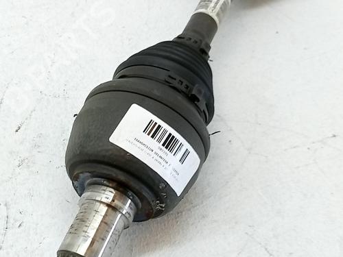Drivksel foran venstre Drivksel foran venstre MERCEDES-BENZ A-CLASS (W176) A 200 CDI (176.001) (136 hp) 39741781 39741781