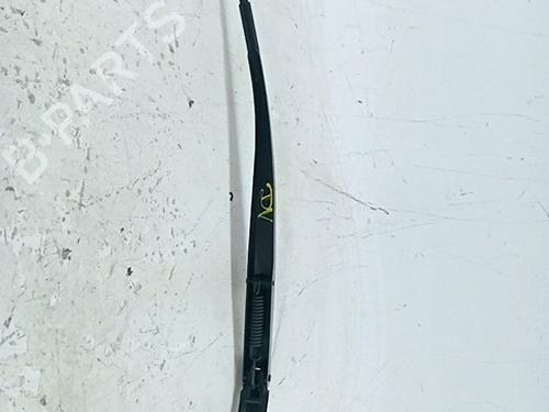 Used Front windshield wiper arm KIA SPORTAGE III (SL) 1.7 CRDi (116 hp) 29229258