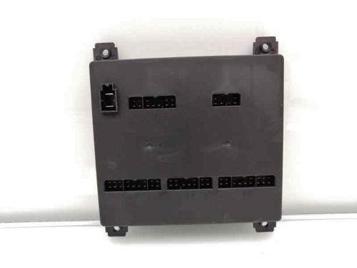 Used Fuse box NISSAN NOTE (E11, NE11) 1.4 LPG (88 hp) 30451784