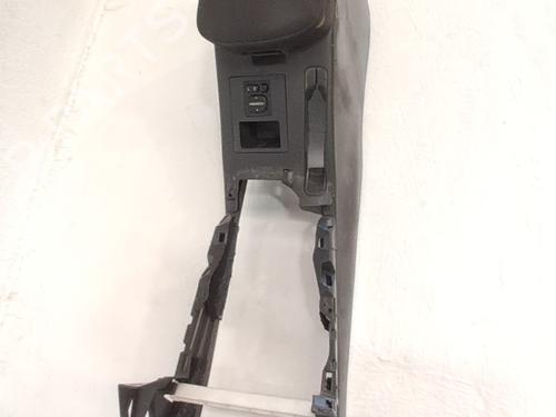 Console central Console central TOYOTA RAV 4 III (_A3_) 2.2 D 4WD (ALA30_, ALA30R) (136 hp) 36318049 36318049