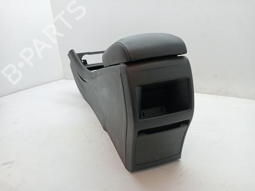 Armrest / Center console MERCEDES-BENZ CLA Coupe (C117) CLA 200 CDI / d (117.308) | BP23359293I20 