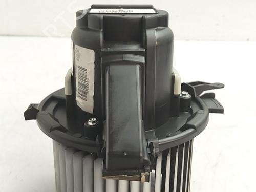 Heater blower motor CITROËN C4 Picasso II 2.0 BlueHDi 150 | BP37591996M62 - Image 2