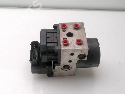 ABS Bremseaggregat TOYOTA COROLLA (_E12_) 2.0 D-4D (CDE120R, CDE120L_) (110 hp) 23378025