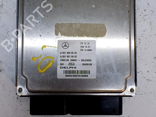engine-control-unit-ecu-mercedes-benz-a-class-w176-2012-2013-2014-2015-2016-2017-2018-39094854 main image