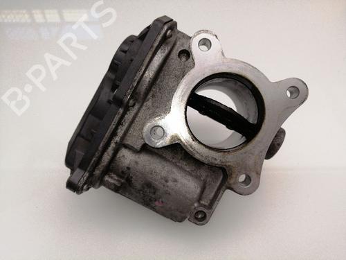 Used Throttle body TOYOTA YARIS (_P9_) 1.4 D-4D (NLP90_, NLP90R) (90 hp) 23404598