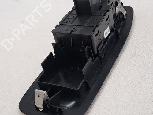 Left front window switch PEUGEOT 208 I (CA_, CC_) 1.5 BlueHDI 100 | BP24736023I27