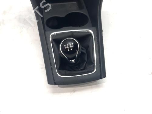 Console centrale Console centrale SEAT TOLEDO IV (KG3) 1.6 TDI (115 hp) 36377019 36377019