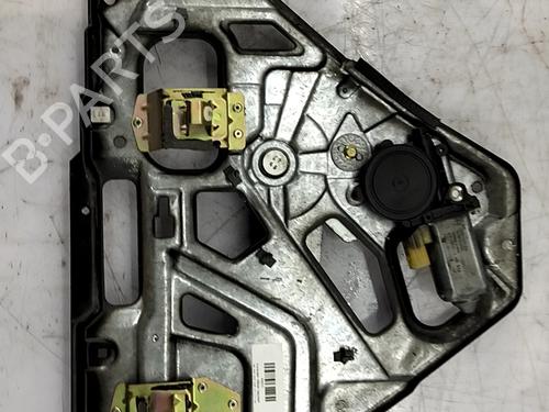 Elevador vidro trás esquerdo LAND ROVER RANGE ROVER II (P38A) 2.5 D 4x4 (136 hp) 31991436