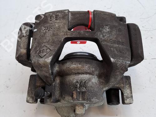 Venstre bremsekaliber foran RENAULT MEGANE II Saloon (LM0/1_) 1.5 dCi (LM0F, LM0T, LM2B) (82 hp) 28037310