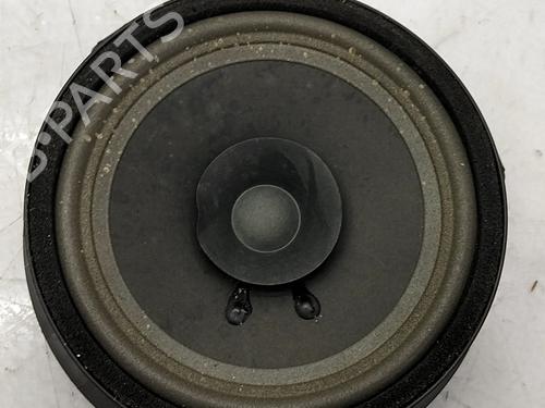 speaker-mg-mg-zs-suv-azs1-2017-35752837 main image