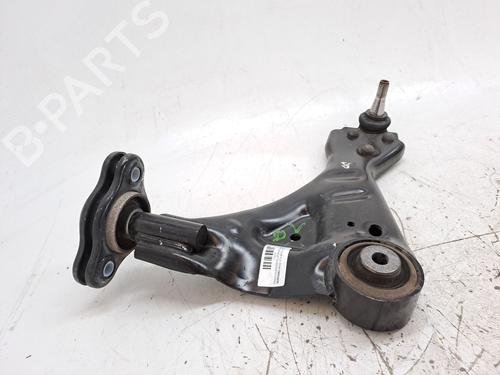 Used Right front suspension arm MERCEDES-BENZ VITO Van (W447) 114 CDI (447.601, 447.603, 447.605) (136 hp) 28179476