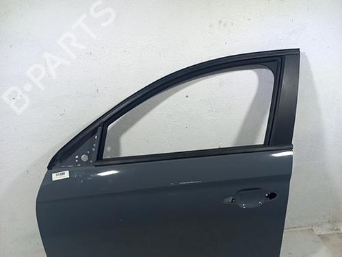 Used Left front door OPEL CORSA F (P2JO) 1.2 MHEV (101 hp) 31144131