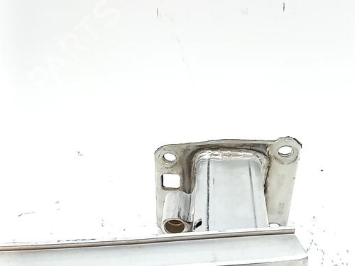 Used Rear bumper reinforcement Rear bumper reinforcement 38037102 38037102