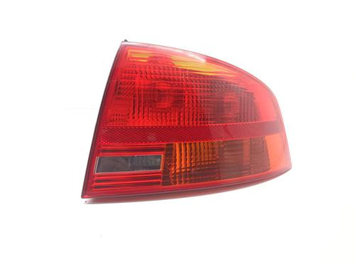 Højre baglygte AUDI A4 B7 (8EC) 2.0 TDI 16V (140 hp) 25987018