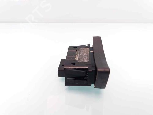 Switch BMW 5 (E60) 530 d | BP23418812I30 
