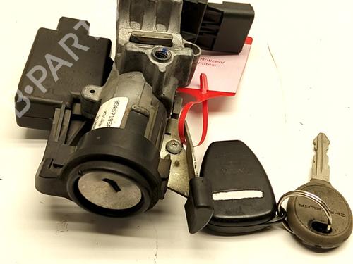 Used Ignition barrel CHRYSLER VOYAGER IV (RG, RS) 2.5 CRD (141 hp) 30801541
