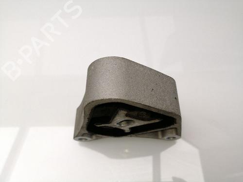 Used Engine mount MERCEDES-BENZ A-CLASS (W176) A 180 CDI (176.000) (109 hp) 23449642