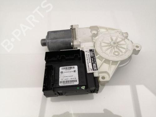 Used Right front window motor AUDI A3 Sportback (8PA) 2.0 TDI 16V (140 hp) 23449382