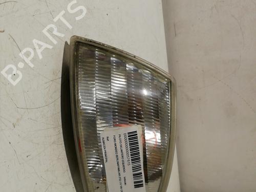 Used Left front indicator FORD MONDEO I Saloon (GBP) 1.8 TD (88 hp) 25483069