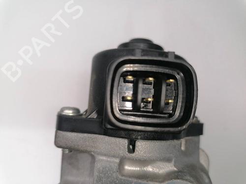 EGR-Ventil TOYOTA YARIS (_P13_) 1.5 Hybrid (NHP130_, NHP130) (101 hp) 23381218