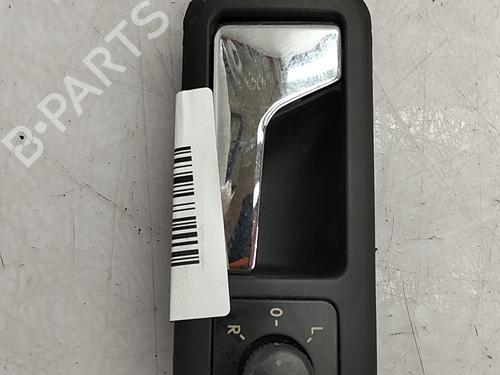 Used Front left interior door handle Front left interior door handle VW GOLF IV (1J1) 1.9 TDI (90 hp) 36109348 36109348
