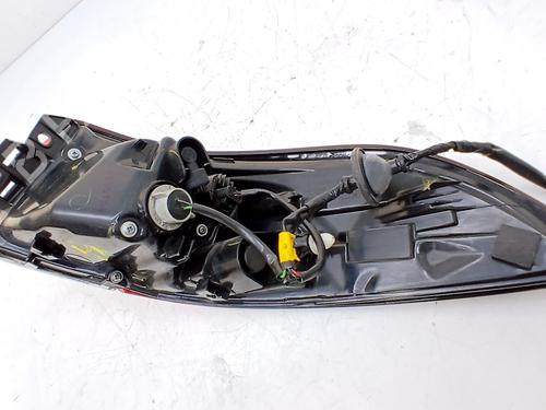 Left taillight TOYOTA COROLLA Estate (_E21_) 1.8 Hybrid (ZWE211W) | BP33765798C34 - Image 2