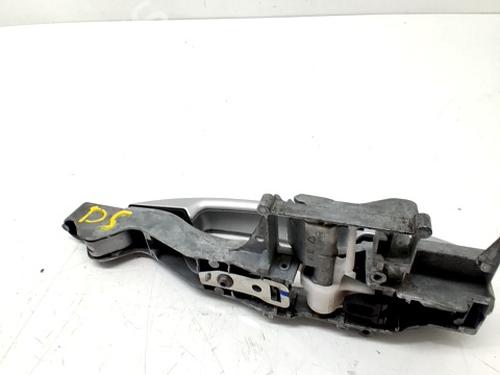 front-right-exterior-door-handle-peugeot-208-hatchback-van-cr_-2013-2014-2015-2016-2017-2018-2019-29990892 main image