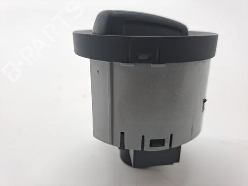 Headlight switch SKODA OCTAVIA III (5E3, NL3, NR3) 1.4 TSI | BP23363284I24 