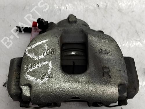Remklauw rechts voor Remklauw rechts voor MG MG ZS SUV (AZS1) 1.5 VTi (106 hp) 35947230 35947230