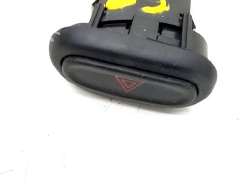 Advarselsbryter Advarselsbryter MINI MINI (F56) Cooper (136 hp) 33771934 33771934