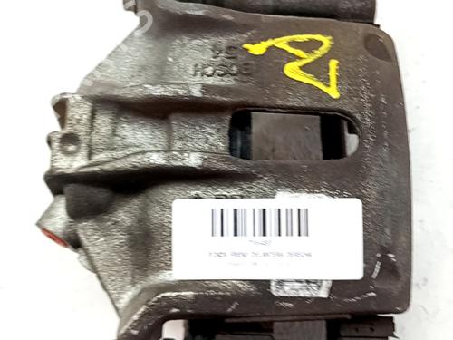 Used Right front brake caliper Right front brake caliper PEUGEOT 208 I (CA_, CC_) 1.6 HDi (92 hp) 33760960 33760960