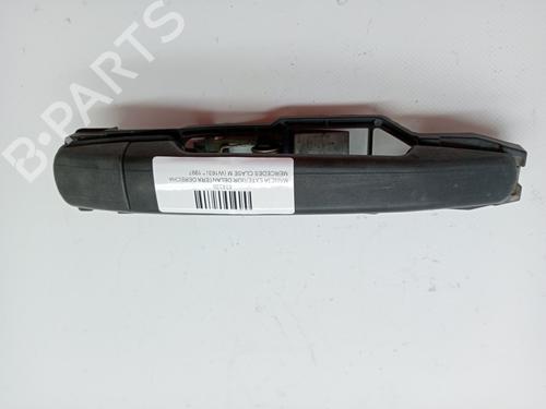 Used Front right exterior door handle MERCEDES-BENZ M-CLASS (W163) ML 270 CDI (163.113) (163 hp) 23353351
