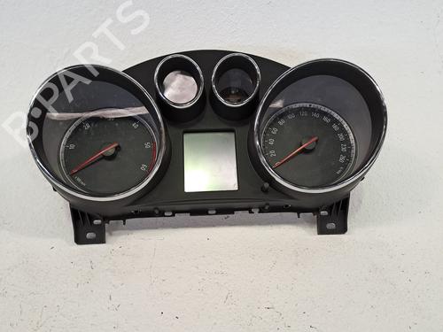 Used Instrument cluster OPEL INSIGNIA A Saloon (G09) 2.0 CDTI (69) (131 hp) 23373301