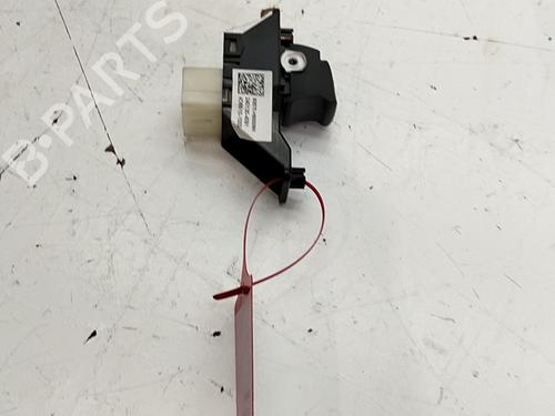 Used Right rear window switch Right rear window switch 38748528 38748528