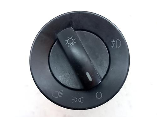 Forlygtekontakt VW POLO IV (9N_, 9A_) 1.4 TDI | BP29558561I24 