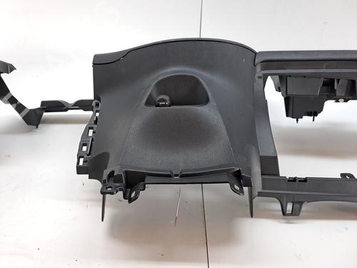 Andre TOYOTA YARIS (_P13_) 1.5 Hybrid (NHP130_, NHP130) | BP23366358O1 