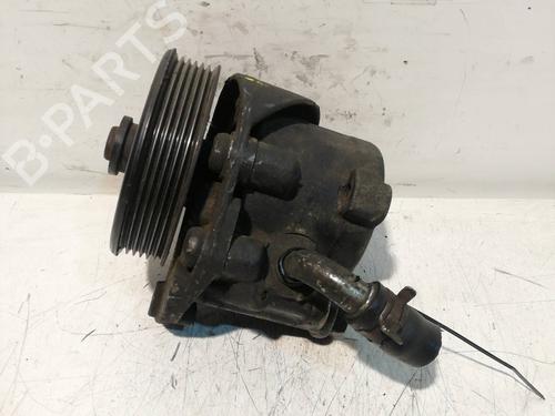 Used Steering pump RENAULT LAGUNA I (B56_, 556_) 2.2 dT (B569) (113 hp) 25465469