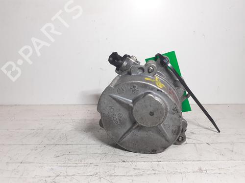 Used Vacuum pump RENAULT LAGUNA II (BG0/1_) 1.9 dCi (BG08, BG0G) (120 hp) 25465593