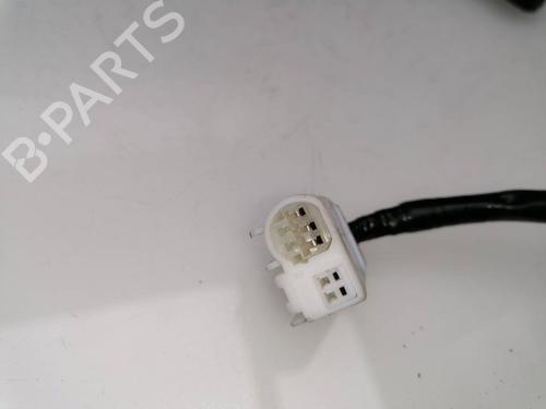 Right mirror TOYOTA AVENSIS Saloon (_T25_) 2.0 D-4D (CDT250_, CDT250R) | BP23940512C27 