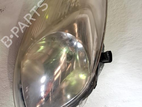 Scheinwerfer links TOYOTA YARIS (_P9_) 1.4 D-4D (NLP90_, NLP90R) | BP30477917C28