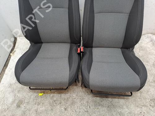 Seats set TOYOTA YARIS (_P13_) 1.5 Hybrid (NHP130_, NHP130) | BP23366049C78