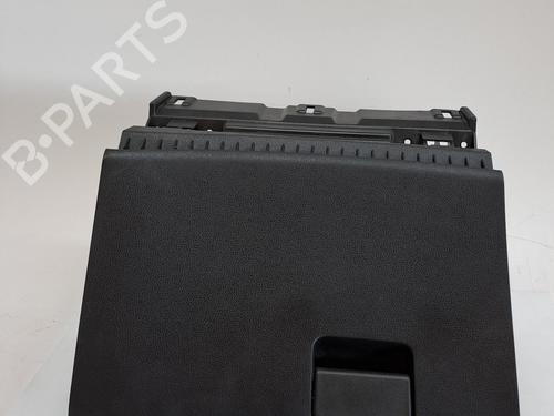 Used Glove box NISSAN JUKE (F15) 1.2 DIG-T (115 hp) 24171409