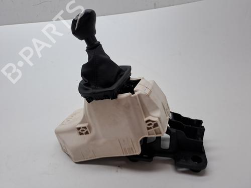 Gear lever PEUGEOT 2008 II (UD_, US_, UY_, UJ_, UR_, UC_) 1.2 PureTech 100 (USHNK) | BP23376431M90 