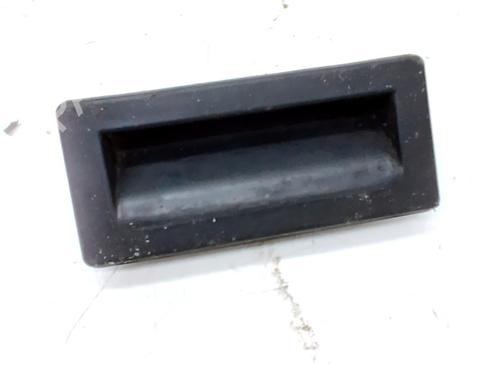 Used Tailgate handle Tailgate handle SKODA OCTAVIA III (5E3, NL3, NR3) 2.0 TDI (150 hp) 36665982 36665982