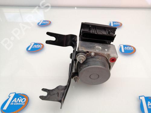 Used ABS pump RENAULT CLIO III (BR0/1, CR0/1) 1.5 dCi (75 hp) 23649848