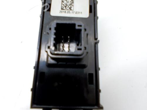 Switch KIA NIRO I (DE) 1.6 GDI Hybrid | BP30338016I30