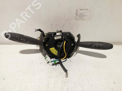 Used Headlight switch FIAT PUNTO (188_) 1.2 60 (188.030, .050, .130, .150, .230, .250) (60 hp) 25460104