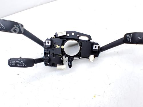 switch-seat-leon-st-5f8-2012-2013-2014-2015-2016-2017-2018-2019-2020-34119632 main image