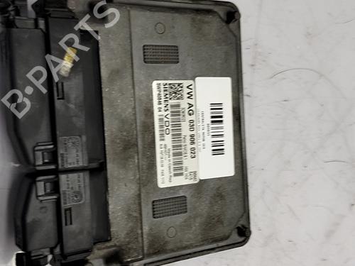 Used Engine control unit (ECU) VW POLO IV (9N_, 9A_) 1.2 12V (69 hp) 31262723